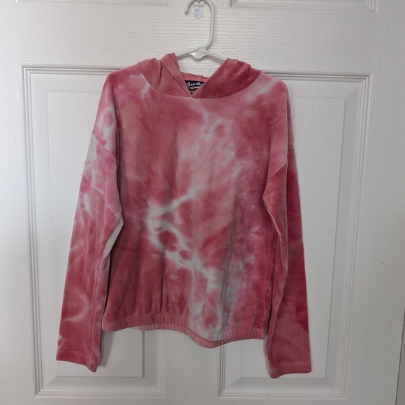 Girls velour hooded tie dye shirt, size small - Picture 3 of 9